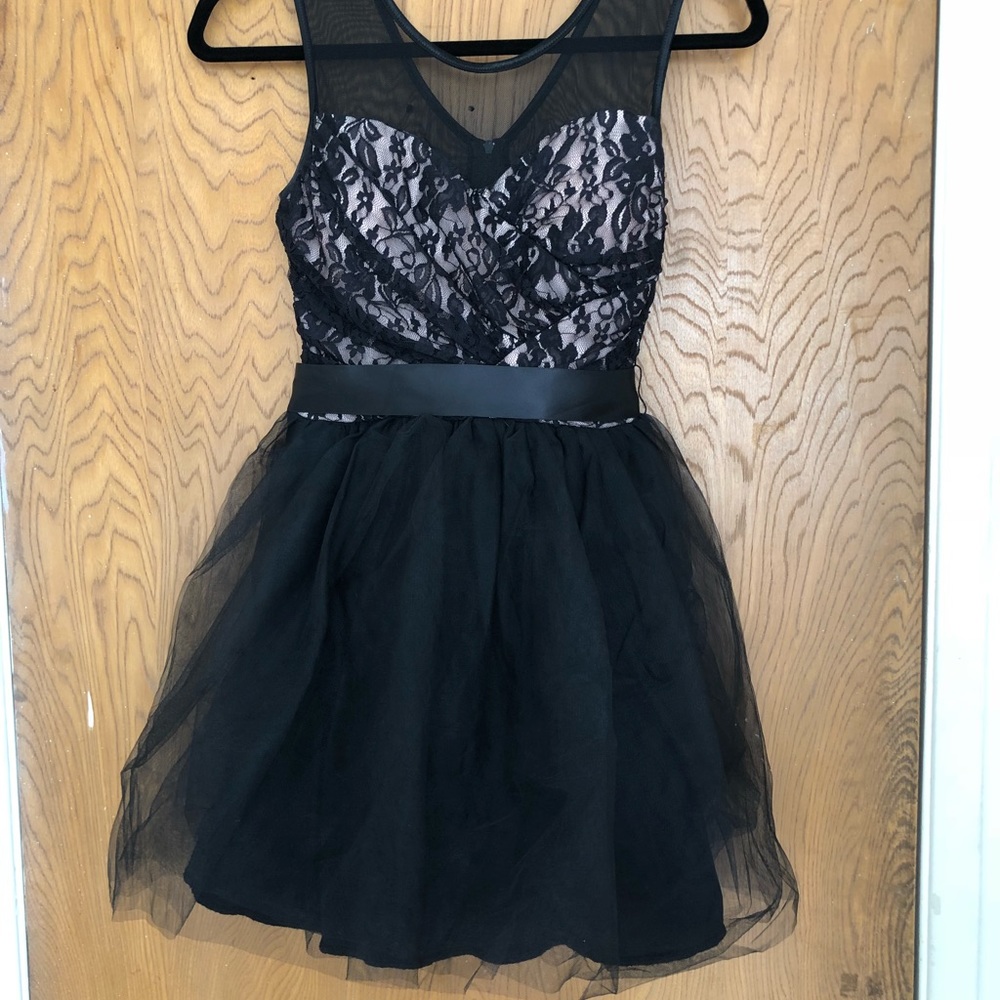 Lace Bodice and Tulle Skirt Party Dress